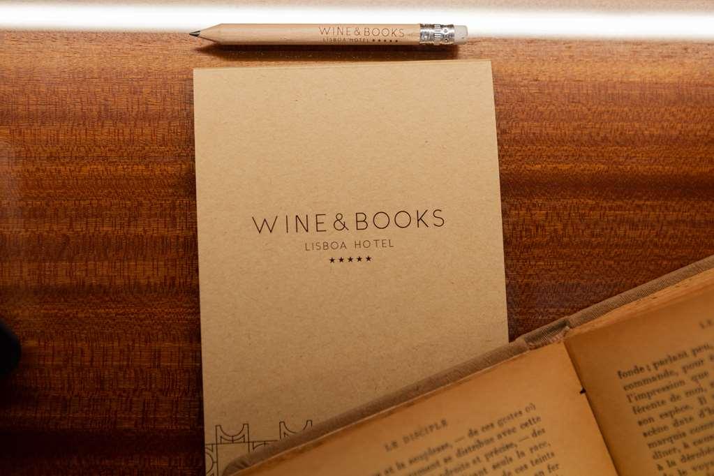 Wine & Books Lisboa Hotel Стая снимка Wine and Books
