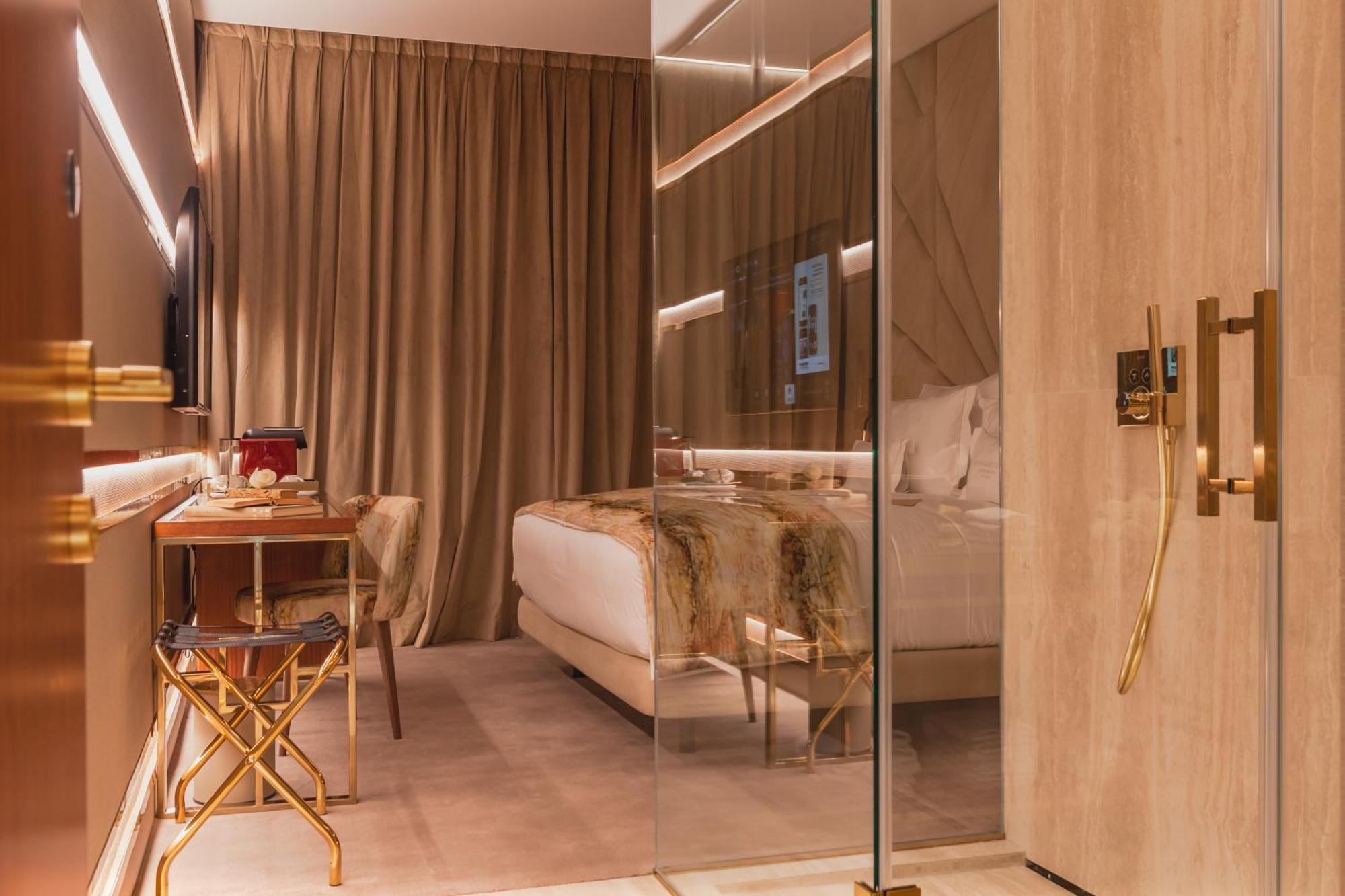 Wine & Books Lisboa Hotel Стая снимка A room at the Mandarin Oriental